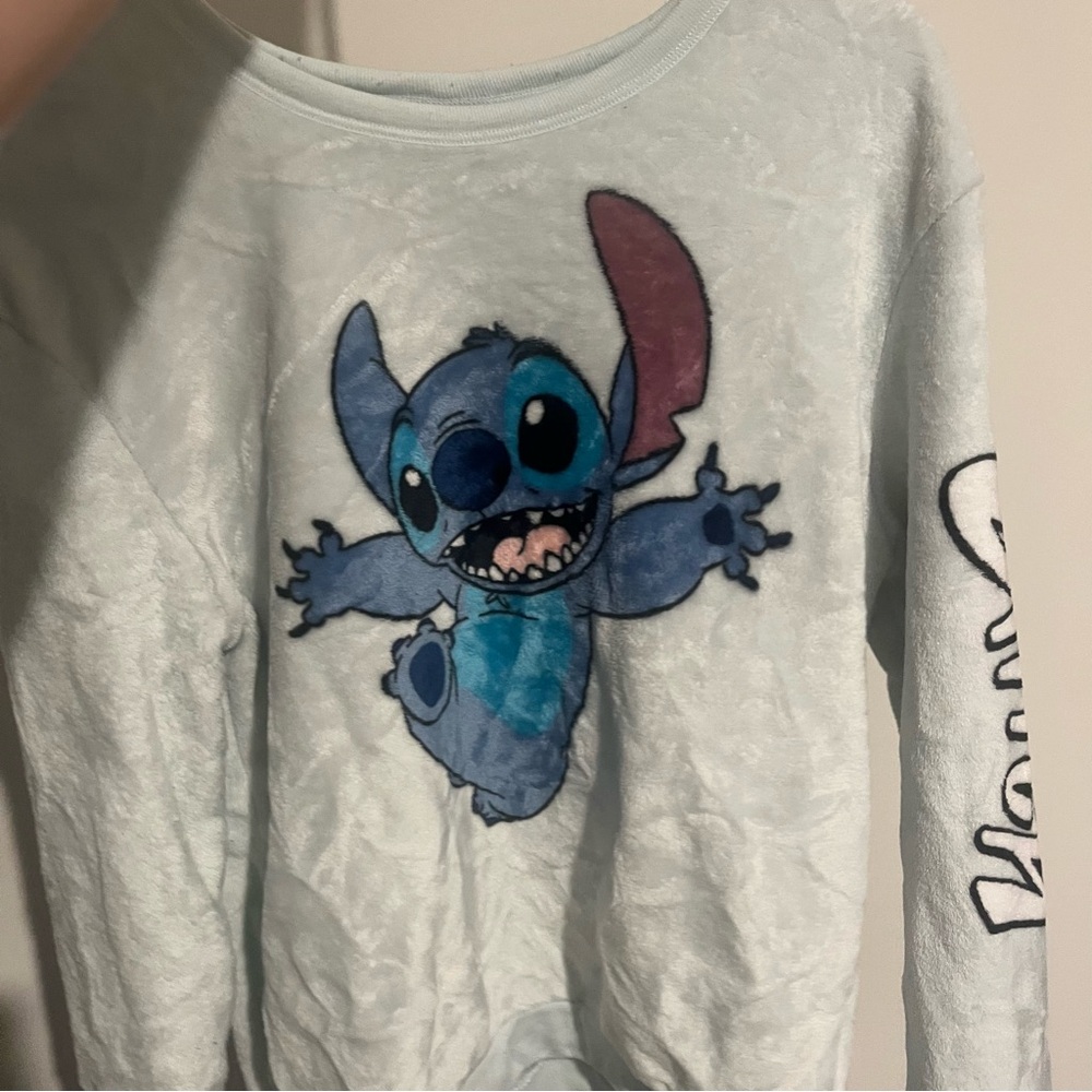 Long sleeve stitch sweater/shirt
